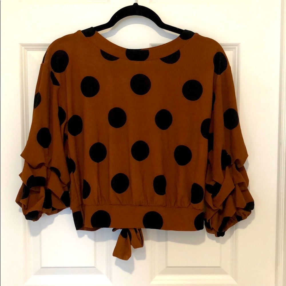 Polka dot crop top